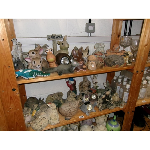 264 - 2 Shelves garden ornaments