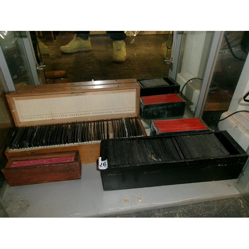 326 - Qty glass slides