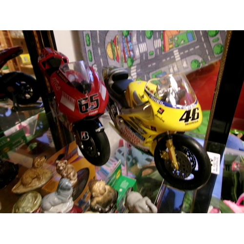 36 - 2 Model Motorbikes