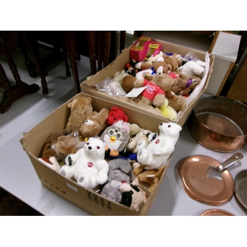 85 - LQ soft toys