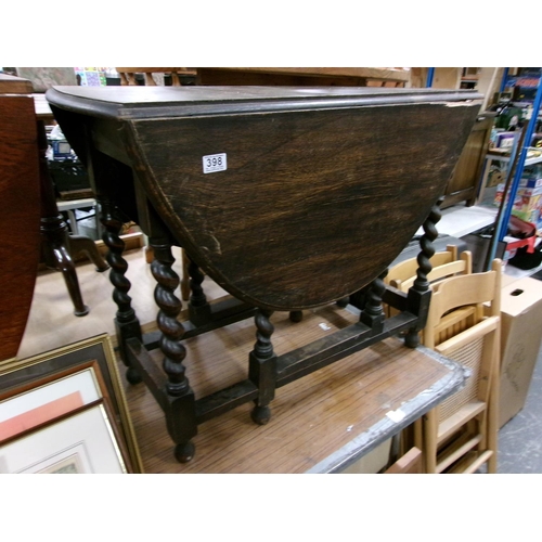 247 - Drop leaf table..