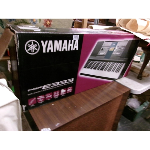 226 - Yamaha Keyboard