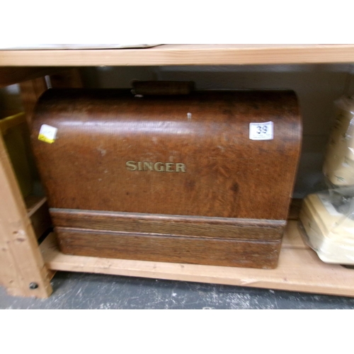 39 - Vintage singer sewing machine