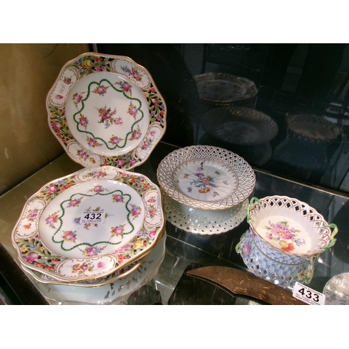 432 - Assorted Dresden plates