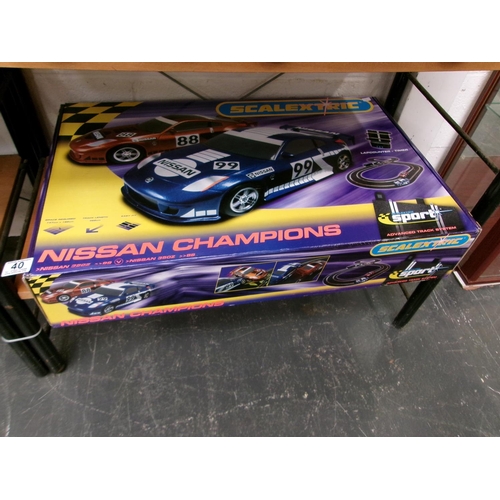 40 - Scalextric digital Nissan..