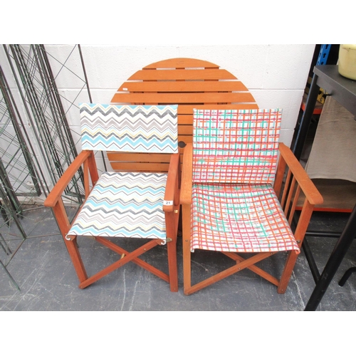 21 - Round Folding Garden Table & 2 Chairs