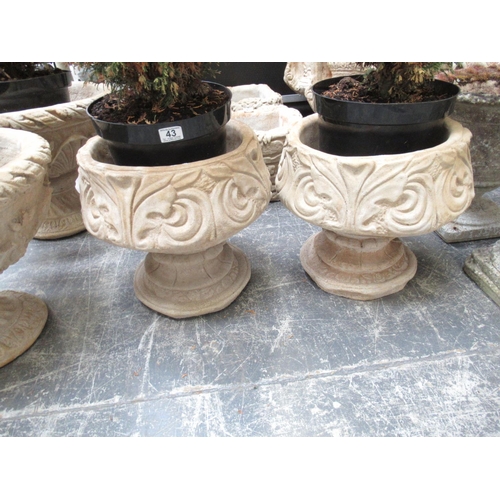 44 - Pr NEW Fleur-De-Lys Garden Planters (1 Foot A/F).