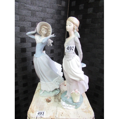 492 - 2 Lladro Figures