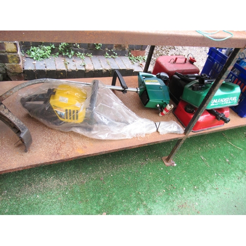 66 - McCulloch Petrol Hedge Trimmer Etc