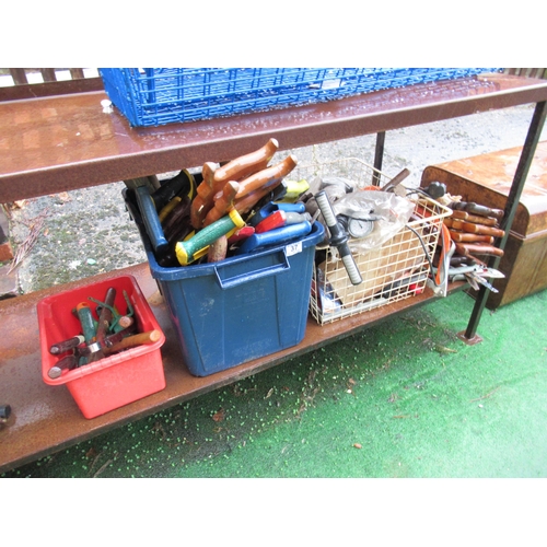 37 - LQ Saws, Tools Etc