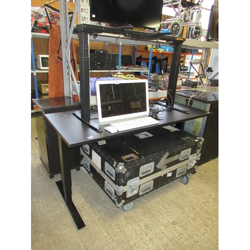 207 - 2 Electric Height Adjustable Desks