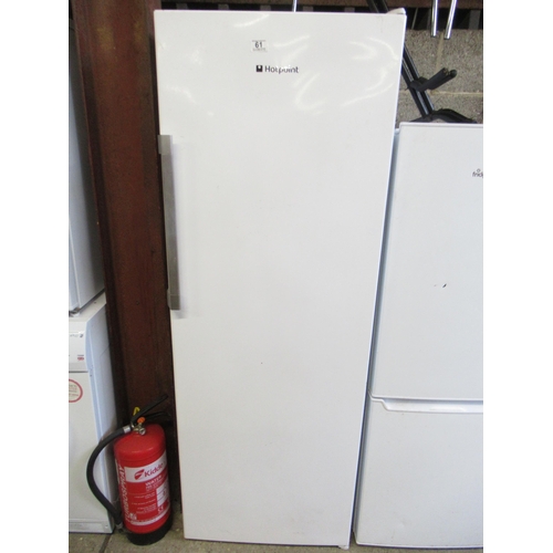 61 - Hotpoint Lader Fridge