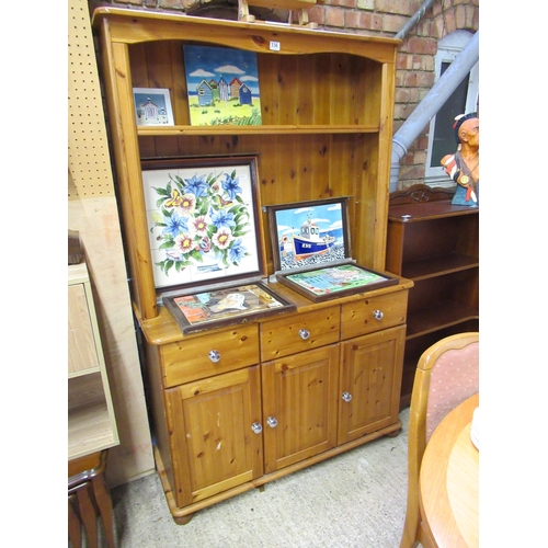 336 - Pine Dresser.