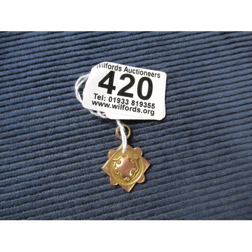 420 - 9ct Pendant 2.3g