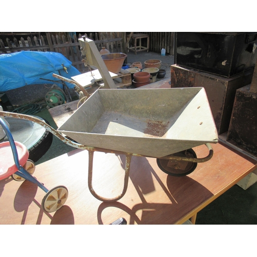 Lot 28        