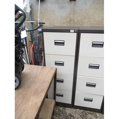 Lot 21        