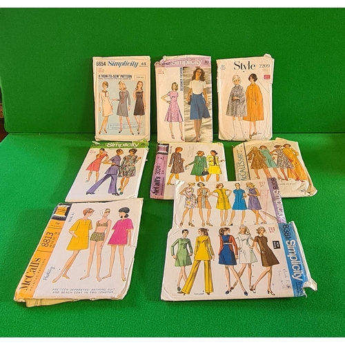 61 - Assorted vintage sewing patterns. Vogue, Butterrick, etc.,