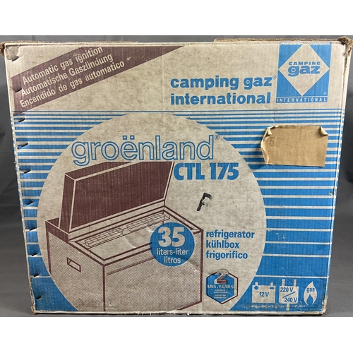 94 - Vintage Groeland CT175 caravan / camper cooler in original box. Mains electric and bottled gas power... 