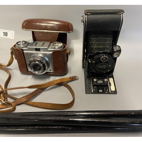 10 - 2 vintage Zeiss Ikon cameras: 1 being a Prontor SVS and  with excelsior tripod, smiths timer and a l... 