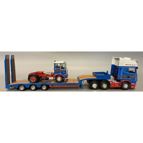 Limited edition Corgi CC13743 Scania R Step Frame trailer