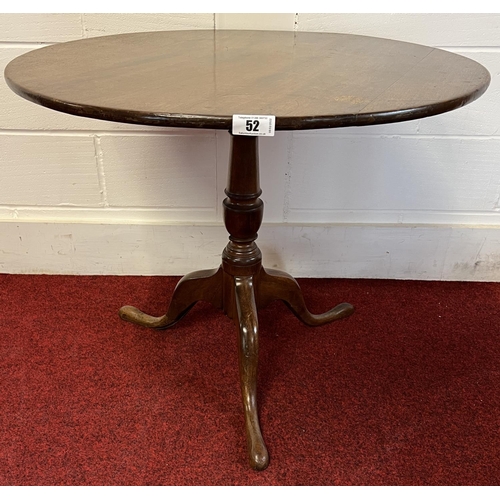 52 - Oak bench of small proportion and a circular tripod table