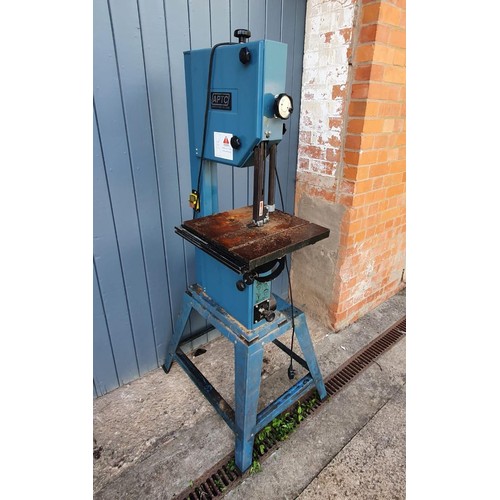 APTIC Axminster BS350 Band Saw, 240v. Collection only.