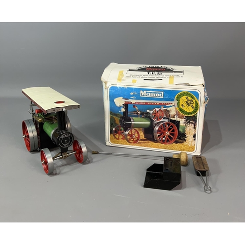 29 - Mamod Tractor Engine, T.E.la in original box.Shipping Group (A).