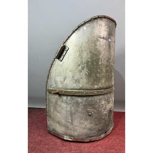 44 - Large galvanised grain scuttle, 100x130x32cm.Collection only or please arrange your own courier.... 