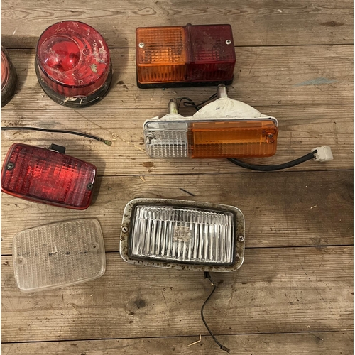 107 - Assorted vintage brake light lenses. Shipping Group (B).