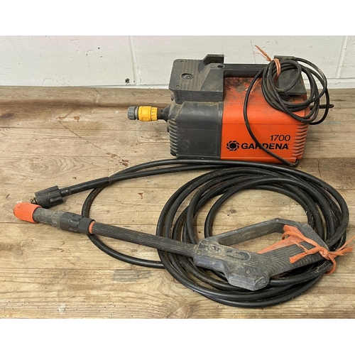 114 - Gardena 1700 pressure washer, hose and lance. Shipping Group (C).