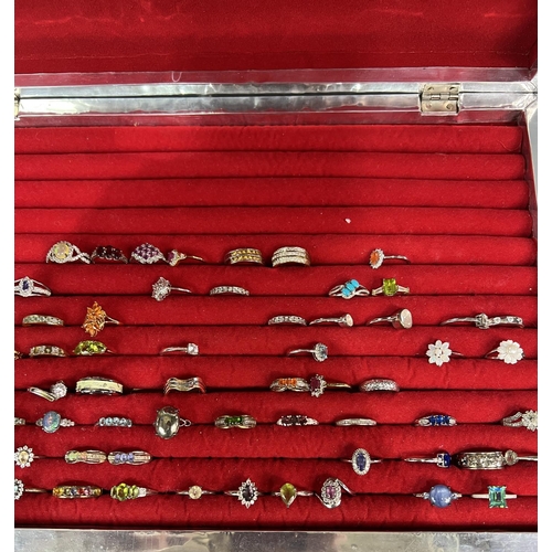 195 - Large amount of rings including .925 examples in an attractive white metal display box with fitted i... 