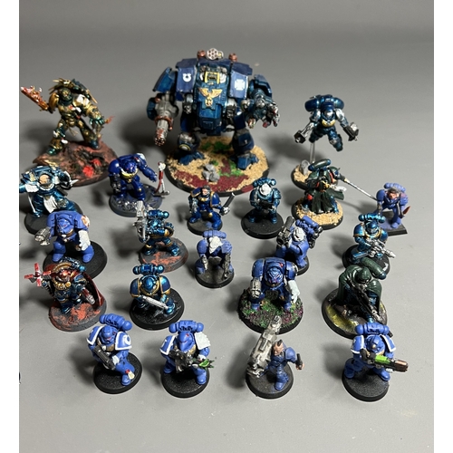 22 - Warhammer 40k, small ultramarine army including Robout Guilliman, Shipping Group (A).