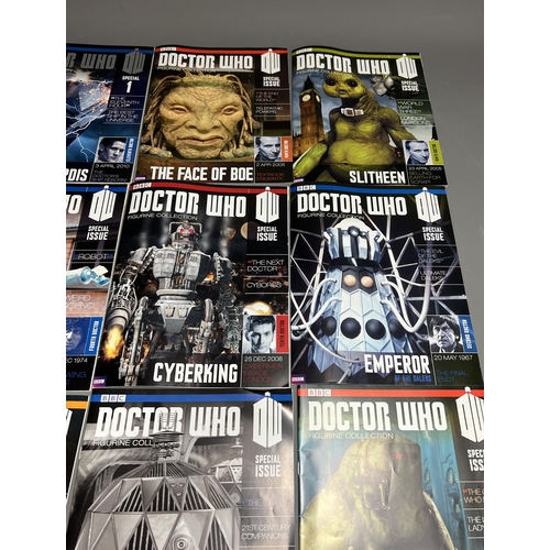 70 - Large quantity of Dr Who Eaglemoss collectors magazines. Shipping Group (D).