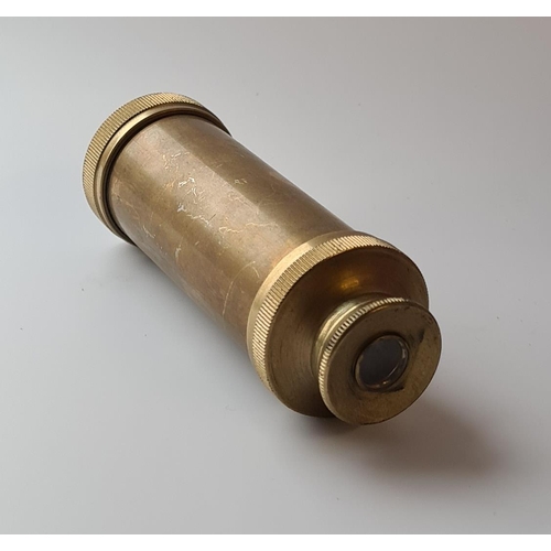 14 - Vintage single draw brass telescope. Shipping group (A), optional combined shipping or collection in... 