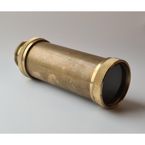 14 - Vintage single draw brass telescope. Shipping group (A), optional combined shipping or collection in... 