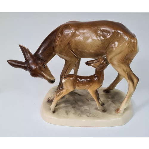 42 - Hertwig Katzhutte porcelain deer and fawn, standing 15cm tall. Shipping group (A), optional combined... 