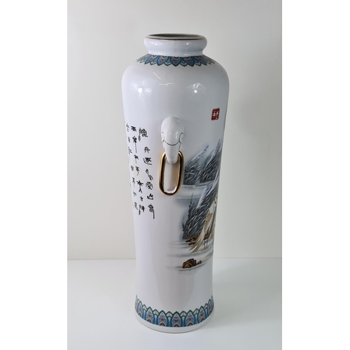 55 - Tall oriental floor vase standing 75cm. Collection in person / your own courier.