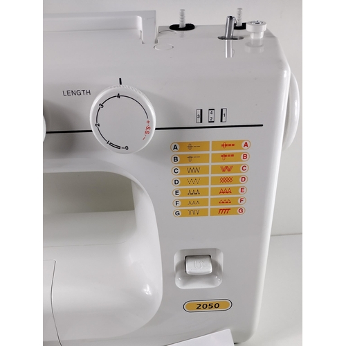 179 - Janome electric sewing machine in very good condition. Shipping group (C), optional combined shippin... 