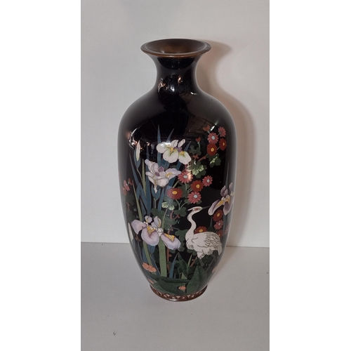 85 - Early chinoiserie vase. Collection in person / your own courier.