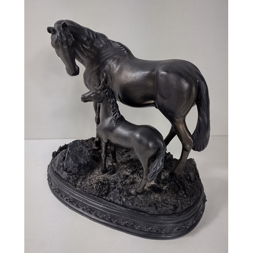 87 - Cold cast bronze style figure of a mare and foal. Shipping group (B), optional combined shipping or ... 