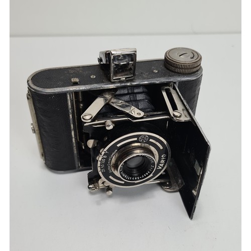 273 - Camera ware to include Kodak EK160, Vario and a six-20 Brownie junior. Collection in person / your o... 