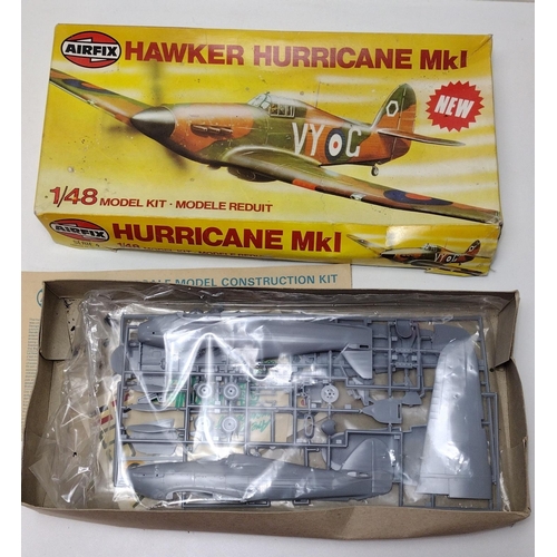 27 - 2 sealed and unmade aircraft kits. Shipping Group (A).