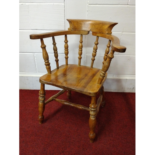 154 - A good bow-back smokers chair. Collection only.