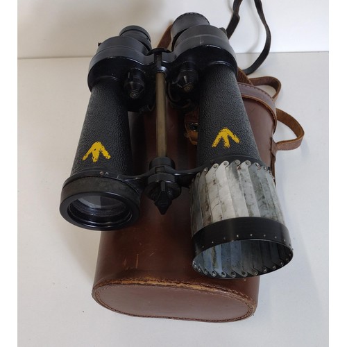 295 - WW2 Barr & Stroud 7x CF.41 Military Naval binoculars, featuring broad arrow mark.  Shipping Grou... 