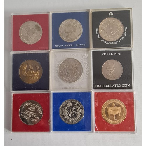 14 - 9 Cased Souvenir Medals. Shipping Group (A).