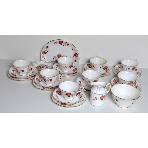 335 - (8) setting Crown Derby tea set in the 'Bali' pattern. Collection only.