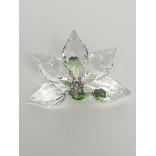 73 - Swarovski crystal Flower with original box.Shipping Group (A).