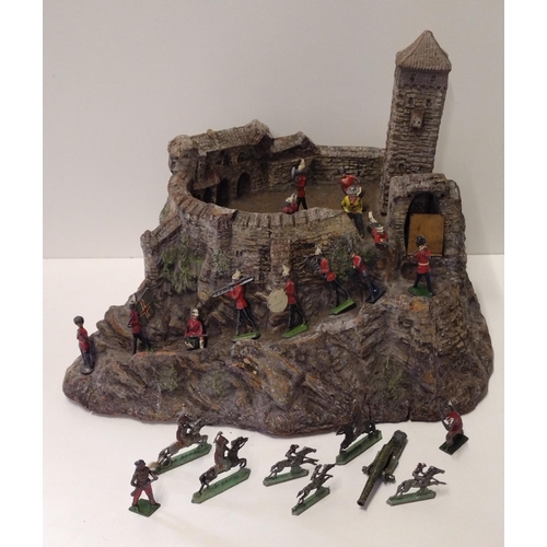 230 - Vintage toy fort and lead soldiers. Collection only.