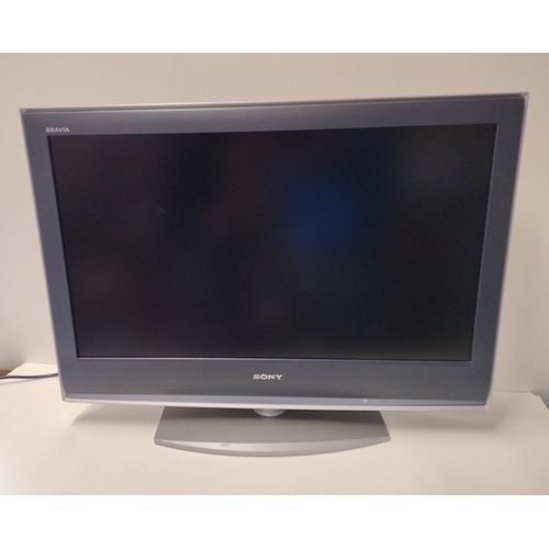 266 - Sony 32£ LCD TV, model KDL-32S2010. Collection only.