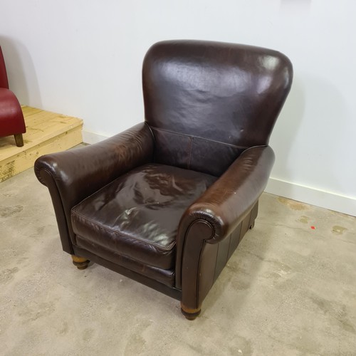 33 - A good quality brown leather armchair. 43 (floor to seat) 97 (floor to back) x 91 (w) x 80 (d).